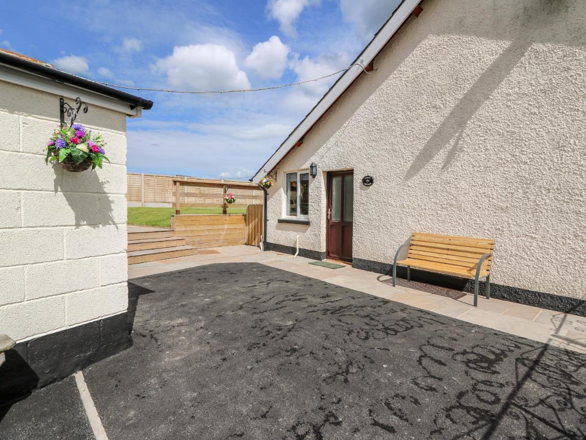 Green Cottage Rhayader Exterior photo